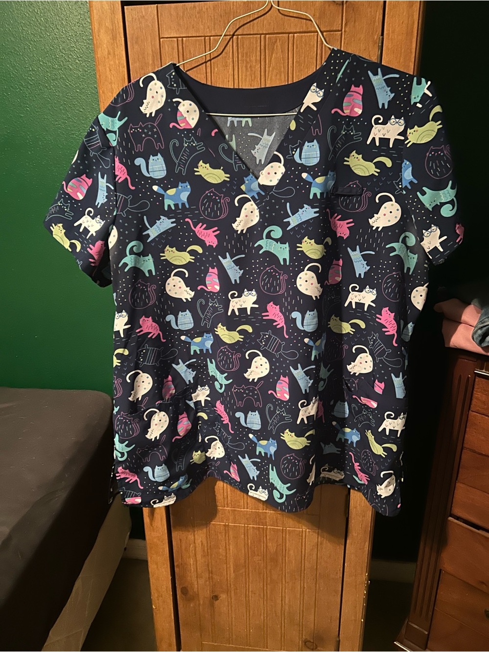 Cat Print Navy Short-Sleeve scrub Top
